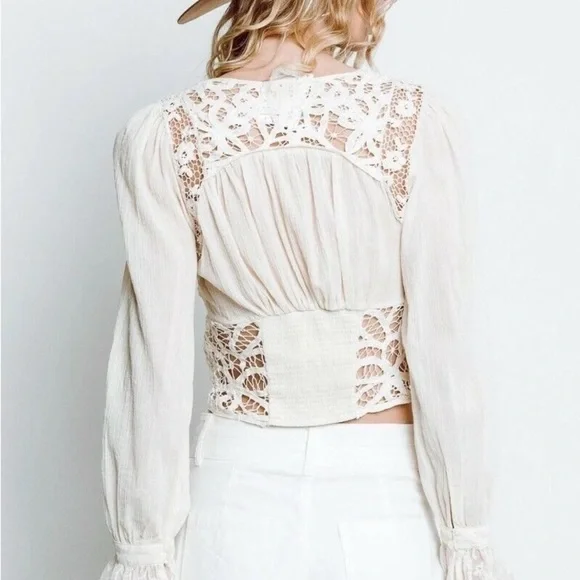 Free People Sorelle Lace V-Neck White Ivory Lace Crop Top Blouse - Picture 16 of 16